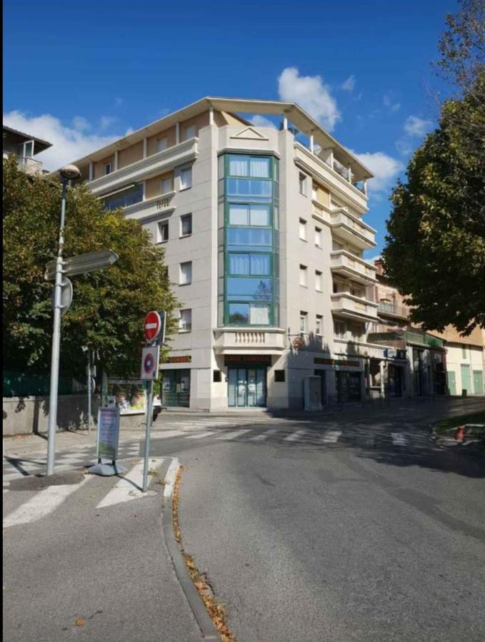 Appartement T2 Imm. La Villa D'Este Digne-les-Bains Exteriör bild